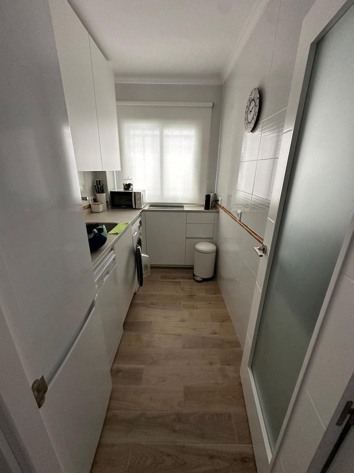 Cuina de Pis en venda en Chipiona amb Aire condicionat, Terrassa i Alarma