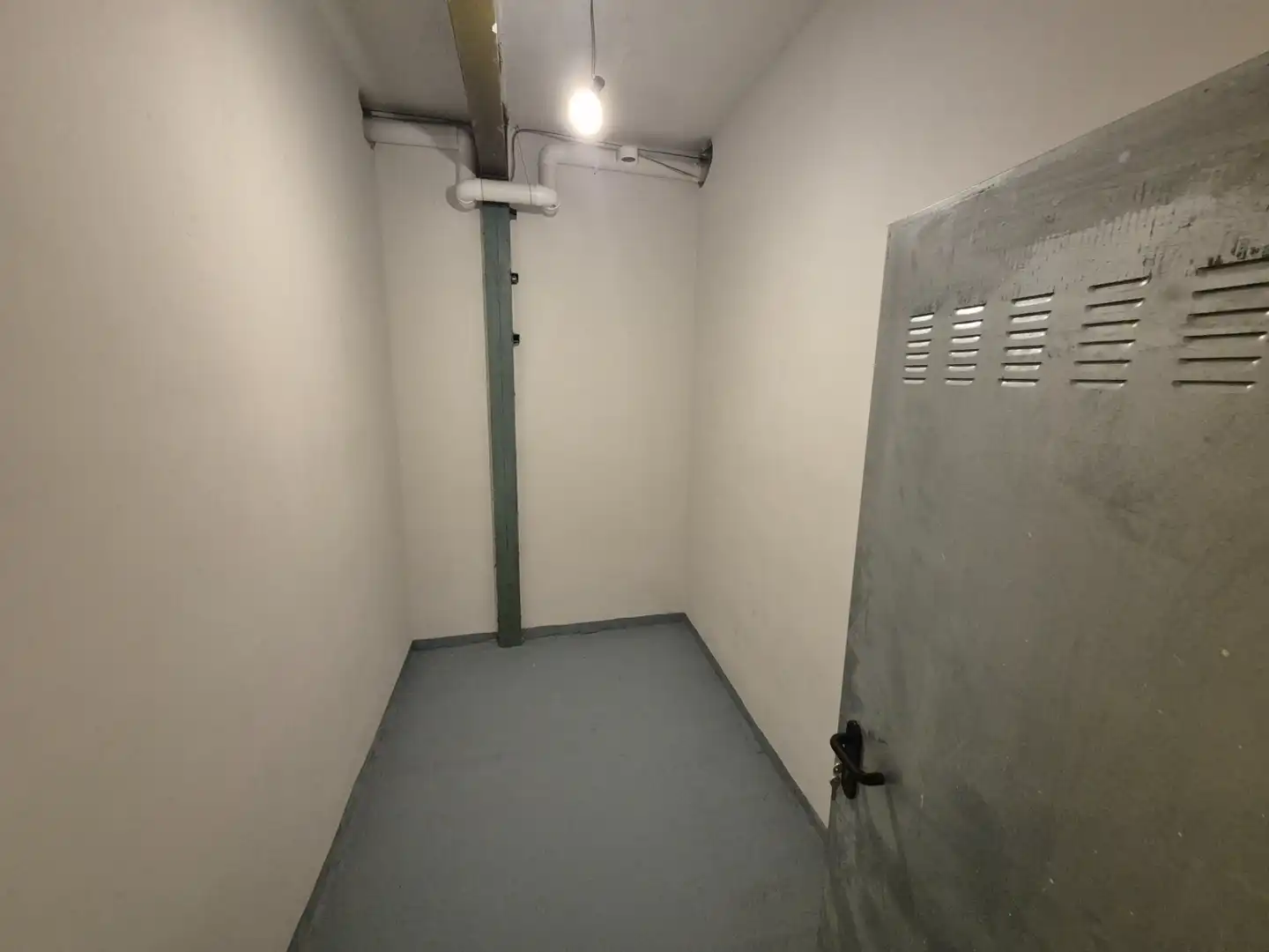 Storage room for rent in Madrid, Madrid