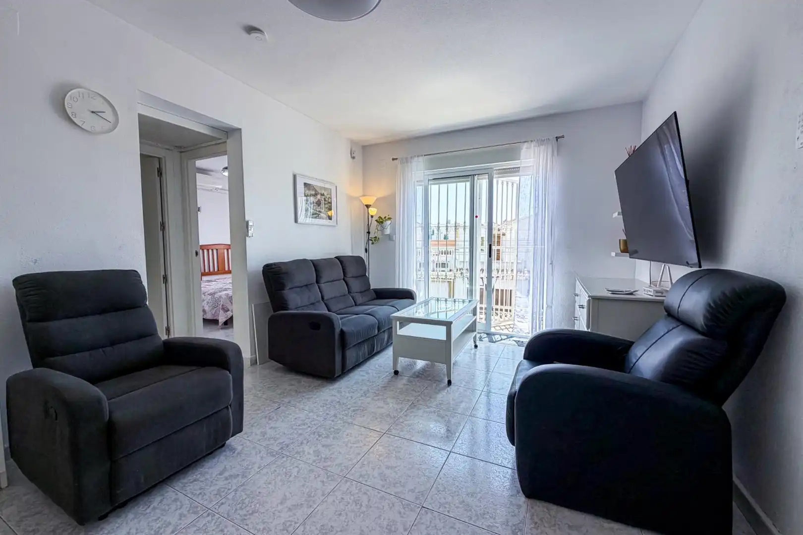 Sala d'estar de Casa o xalet en venda en Torrevieja amb Aire condicionat, Calefacció i Terrassa
