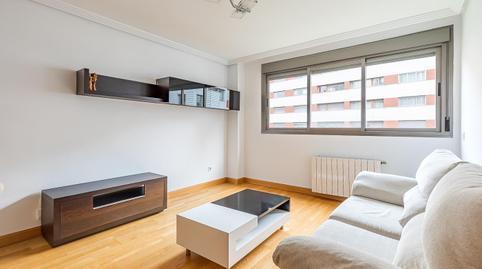 Foto 3 de Piso de alquiler en Calle Omega, Valdebernardo - Valderribas,  Madrid Capital