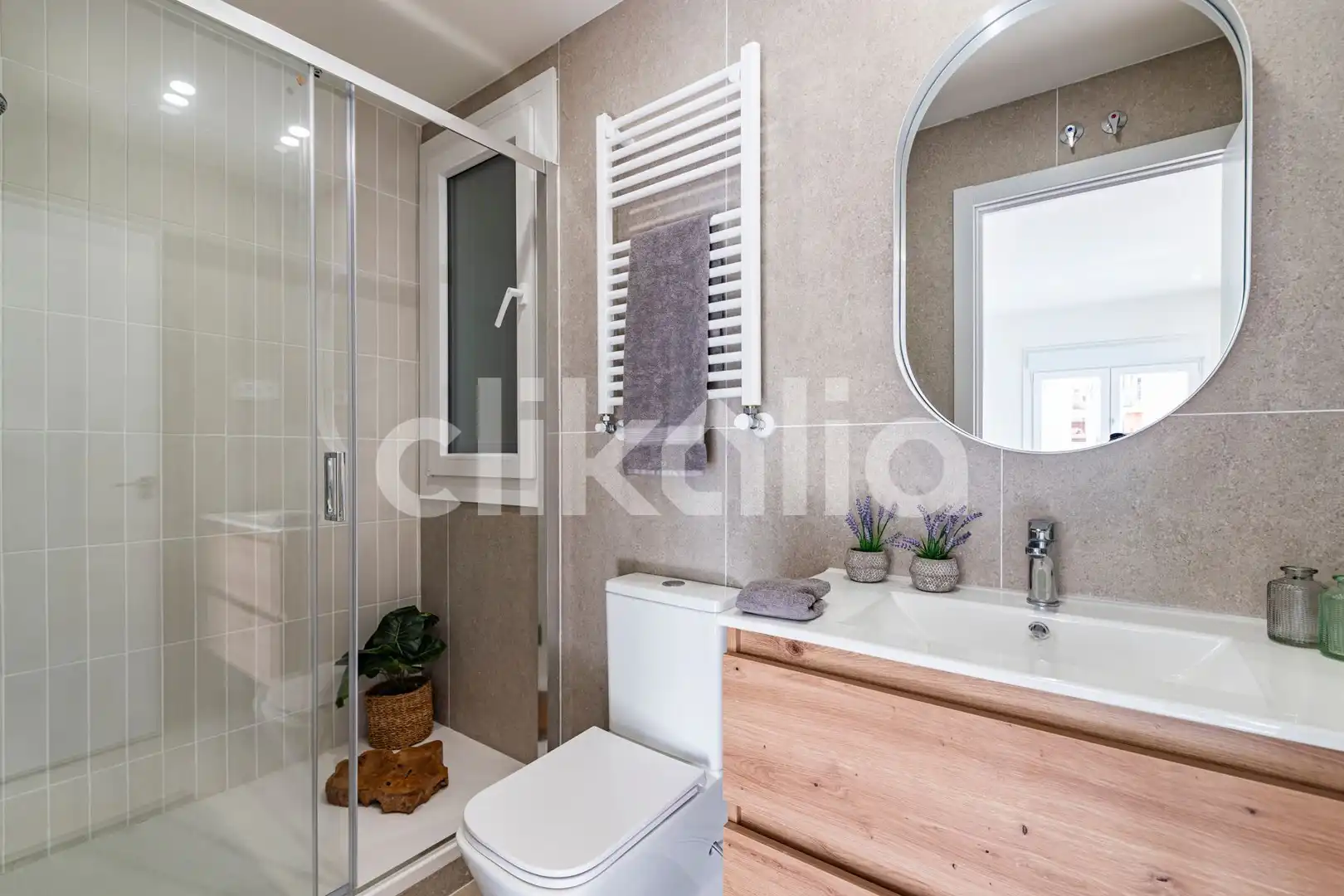 Baño de Piso en venta en Barcelona con Aire acondicionado, Calefacción y Terraza