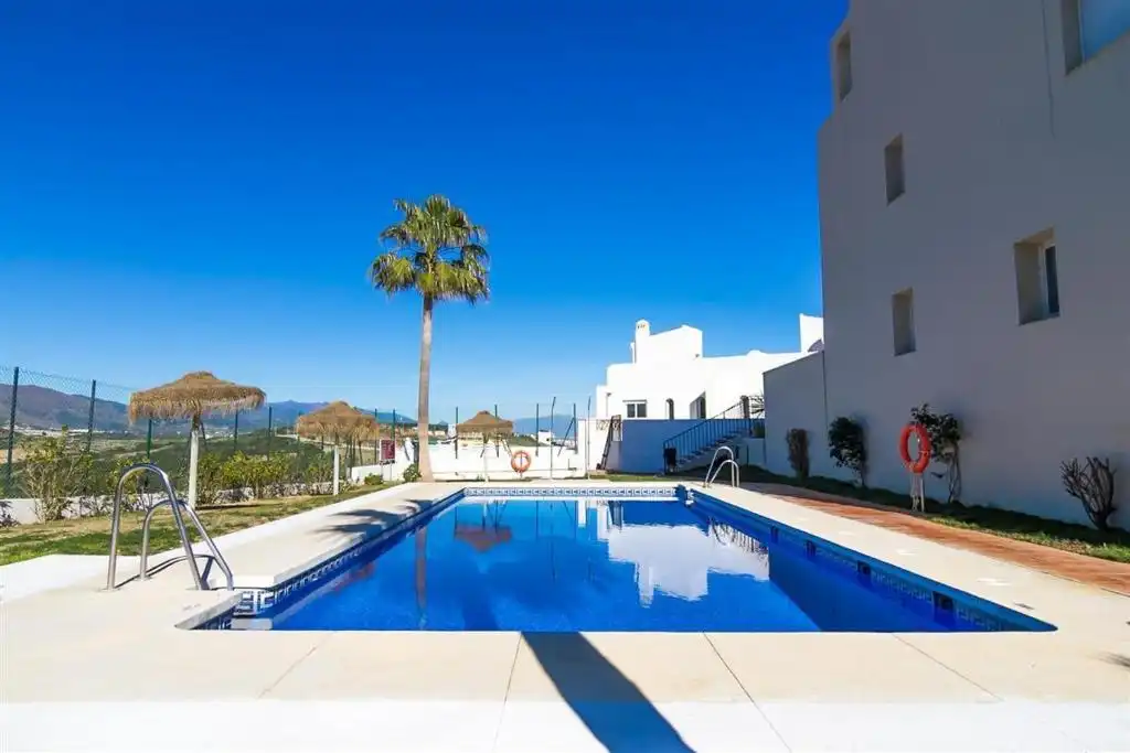 Swimming pool of Duplexes for rent in Casares  with Air Conditioner, Heating and Terrace
