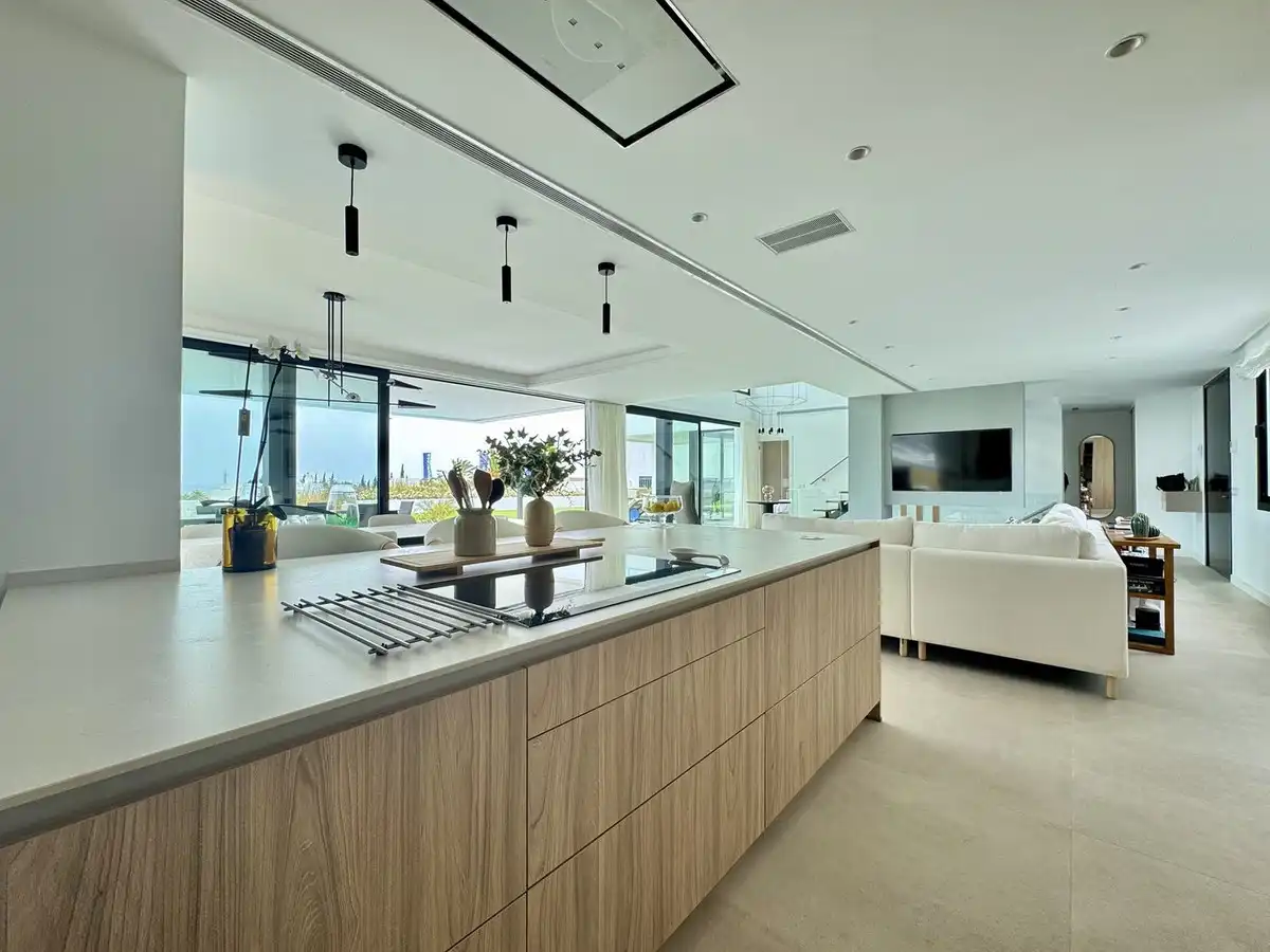 Casa con piscina en venta en Estepona - Estepona,Cancelada,Calle Arminio, imagen 5