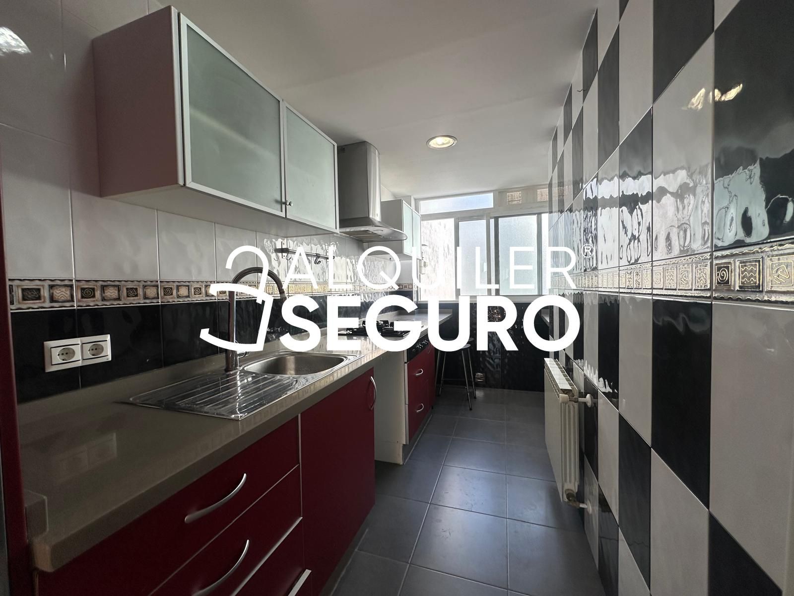 Kitchen of Flat to rent in Godella