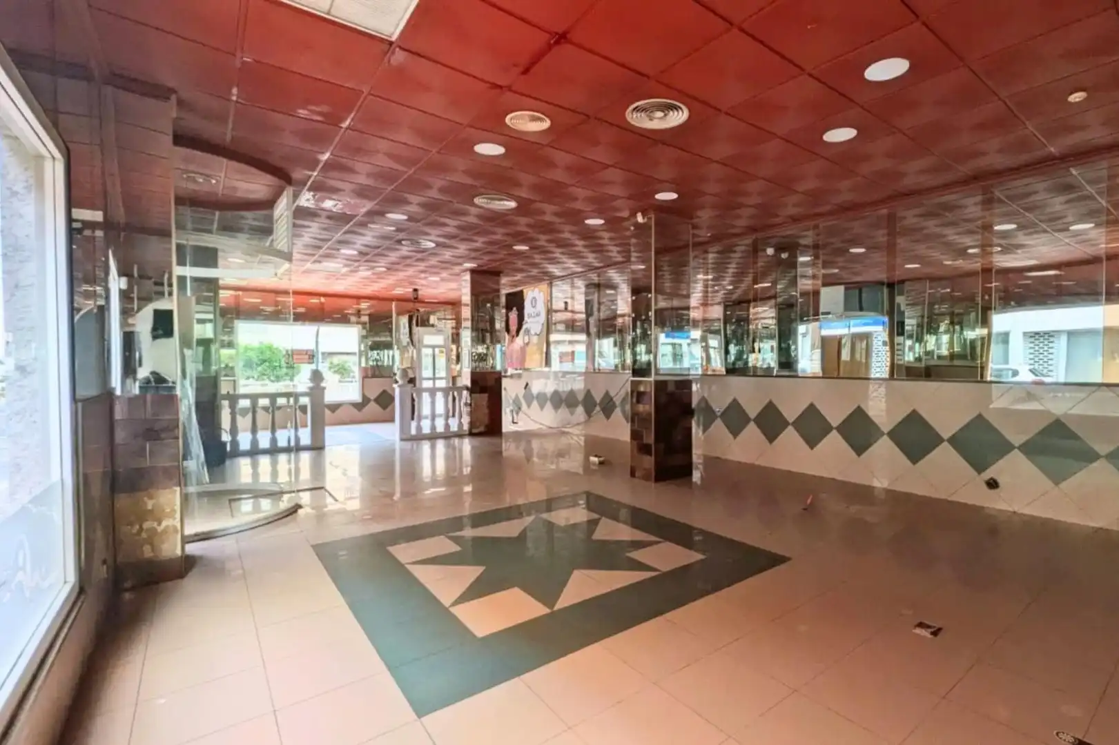 Commercial properties for sale in Murcia  with Air Conditioner