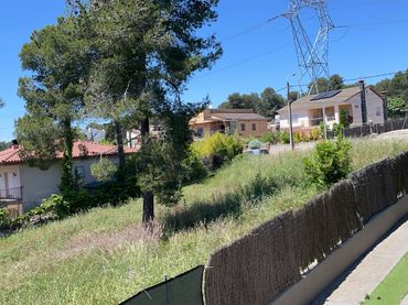 Wohnbaugrundstück zum Verkauf in Carrer Riu Flamisell 20