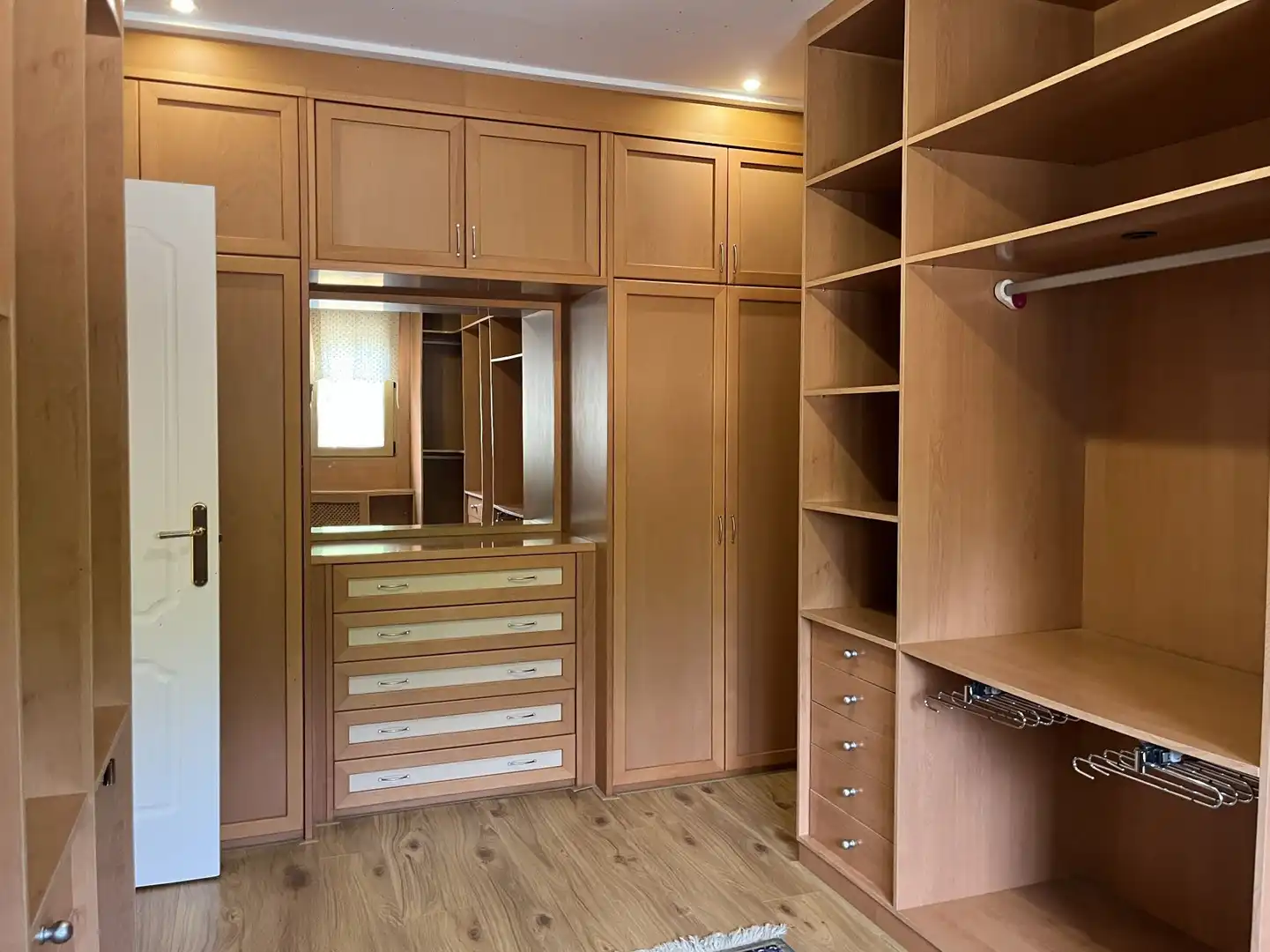 Dormitori de Casa o xalet en venda en Ontinyent amb Aire condicionat, Calefacció i Jardí privat