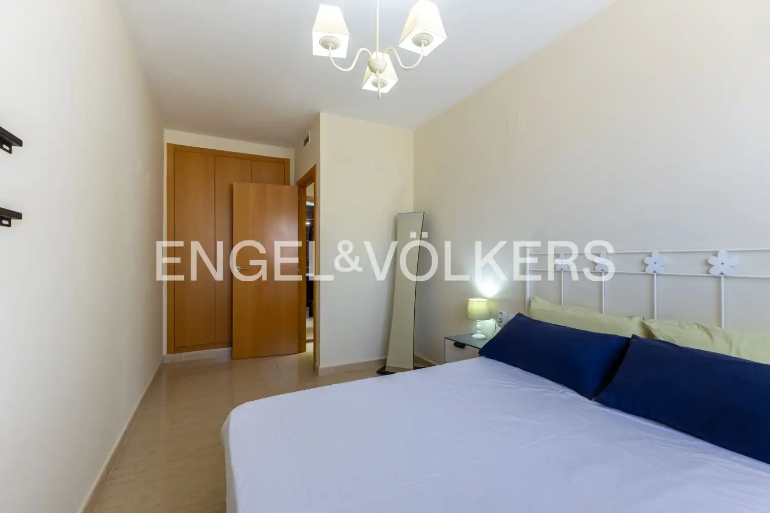 Habitación de Dúplex en venta en Oropesa del Mar / Orpesa con Calefacción, Terraza y Balcón