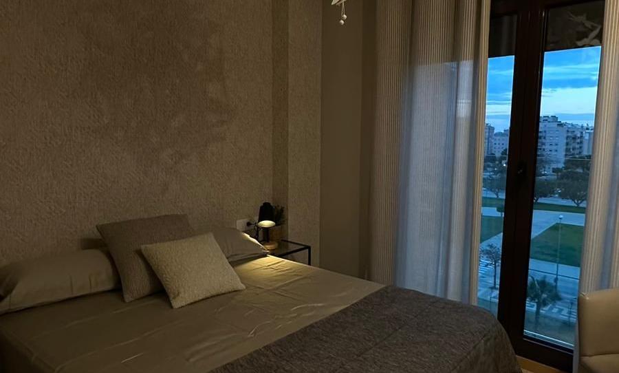 Foto 1 de Pis de lloguer a Calle Bulevar Louis Pasteur, El Tejar - Hacienda Bizcochero, Málaga