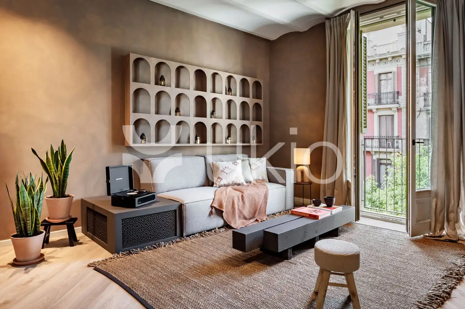 Appartement compact avec ascenseur à louer à Carrer de la Diputació, imagen 2