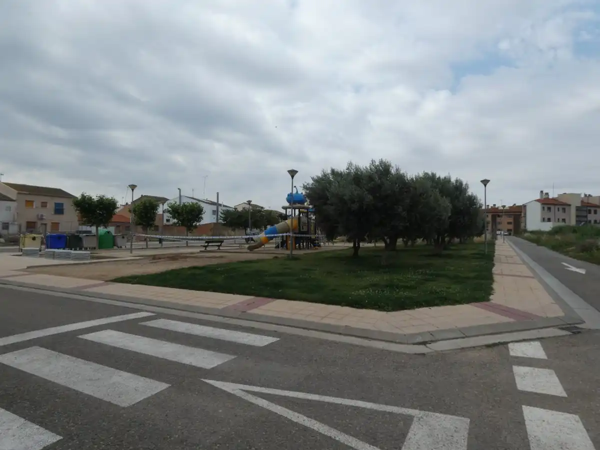 Piso con balcón en venta en Pinseque, imagen 28