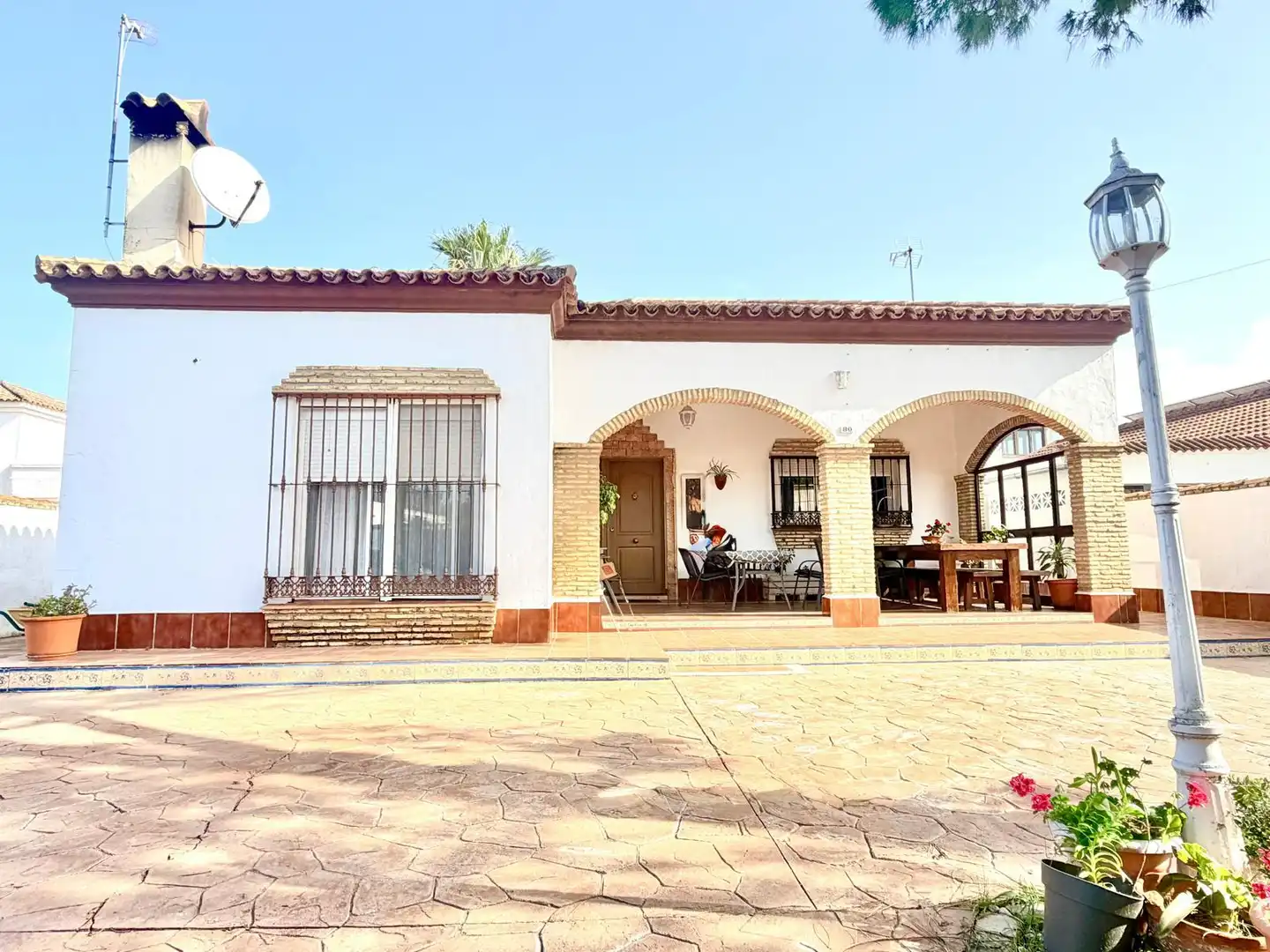 Chalet con terraza en venta en Los Gallos, imagen 2