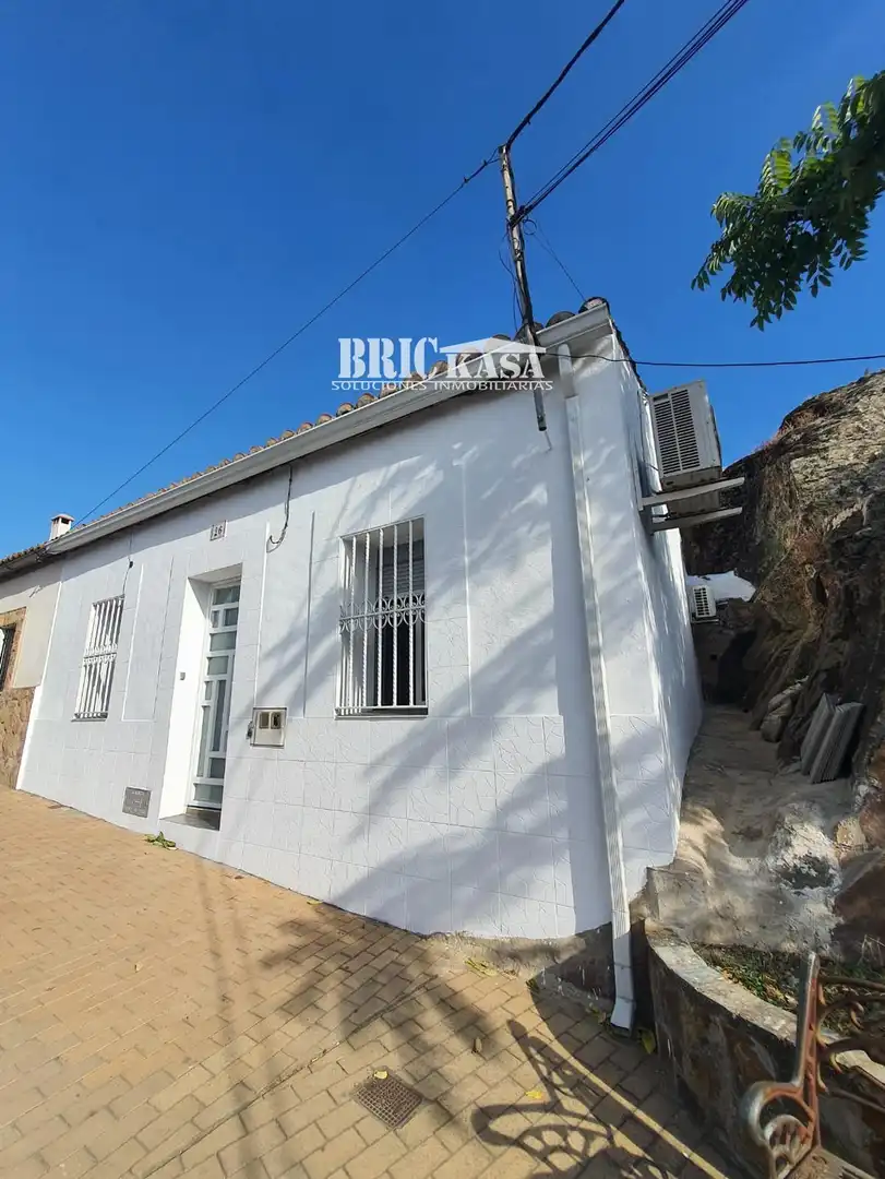 Vista exterior de Casa o chalet en venta en Casco Antiguo