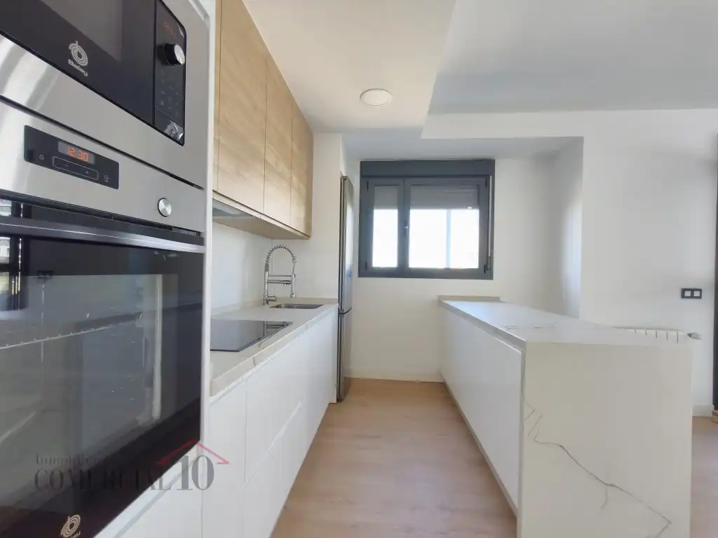 Apartament amb piscina de lloguer a Avenida Elvas, imagen 6
