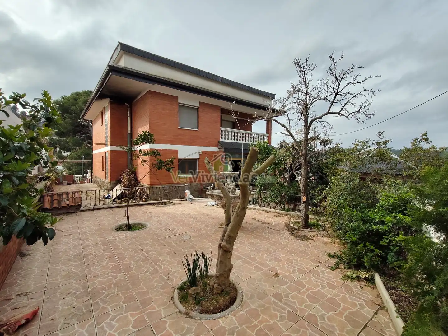 Jardí de Casa o xalet en venda en Cerdanyola del Vallès amb Calefacció, Jardí privat i Parquet