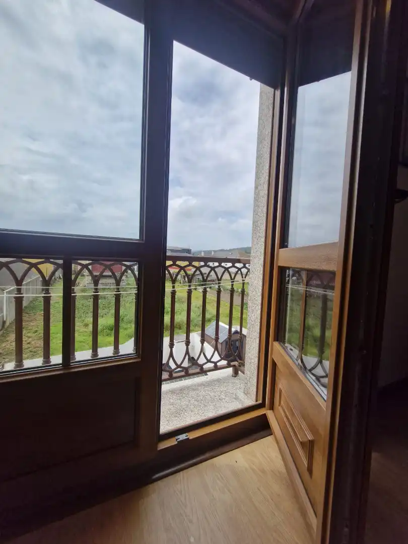 Terrasse von Wohnung zum Verkauf in Foz mit Heizung, Abstellraum und Möbliert