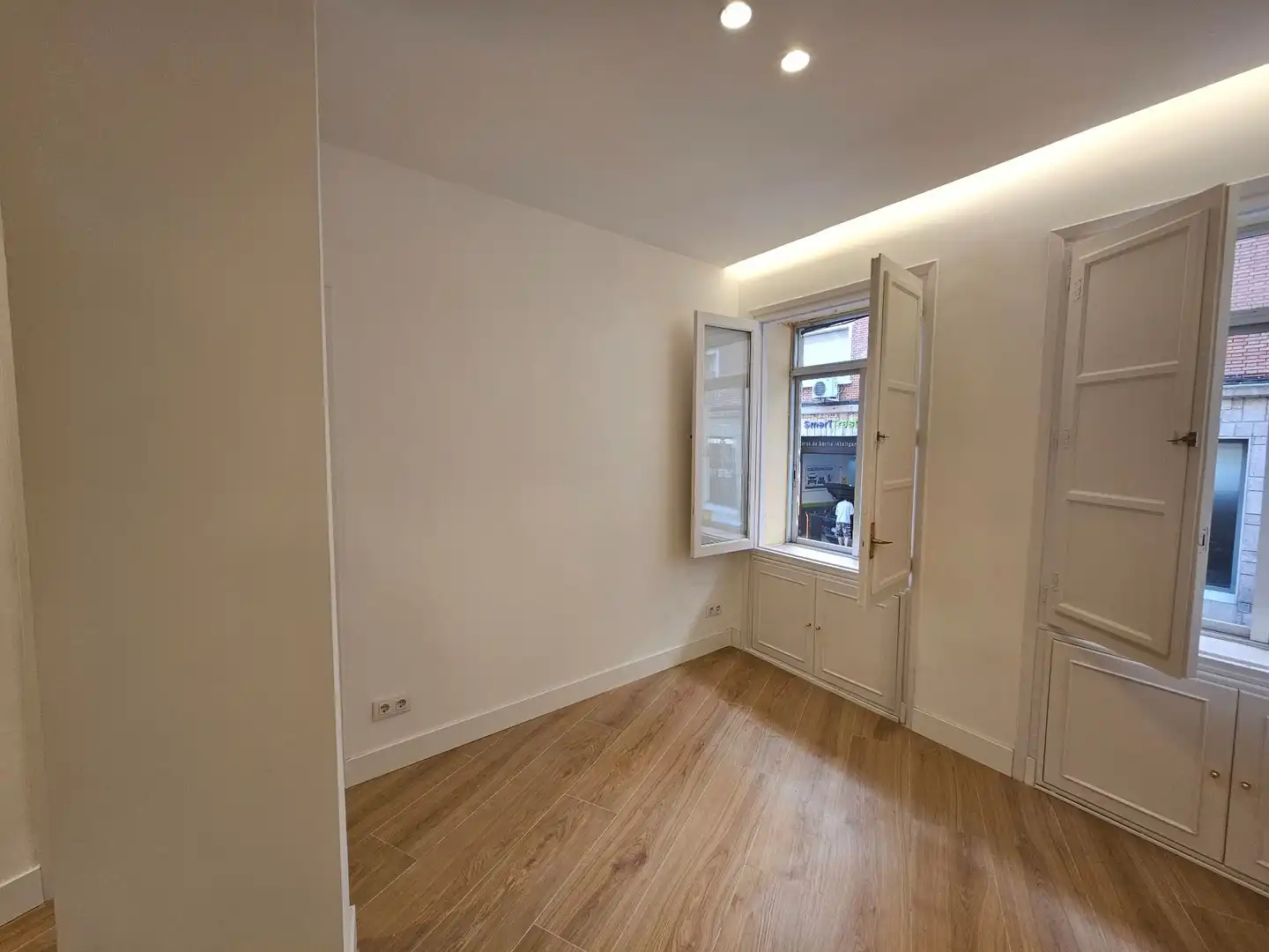 Habitación de Piso de alquiler en Madrid con Aire acondicionado y Calefacción