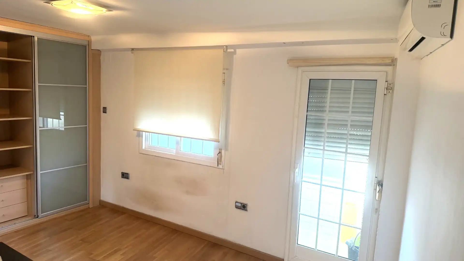 Piso con terraza en venta en La Gavarra, imagen 3