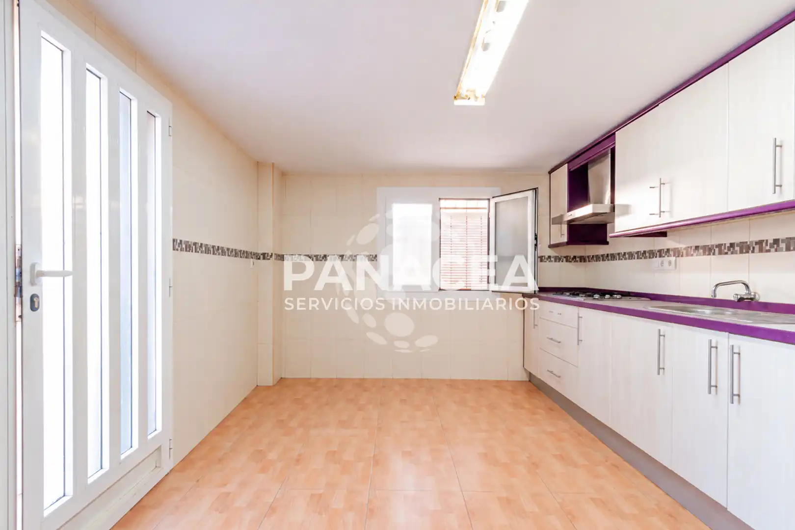 Kitchen of Commercial properties for sale in La Mojonera, Almería