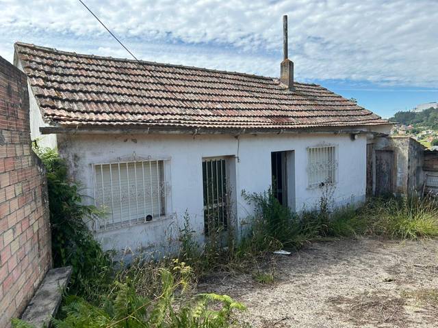 Casa-chalet en Venta en Cabral - Candeán