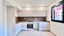 Kitchen of Flat to rent in L'Hospitalet de Llobregat  with Air Conditioner, Heating and Parquet flooring