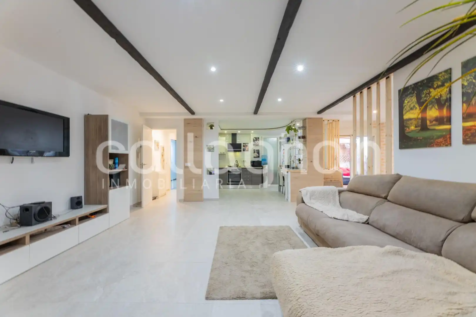 Sala d'estar de Pis en venda en  Valencia Capital amb Aire condicionat, Terrassa i Balcó