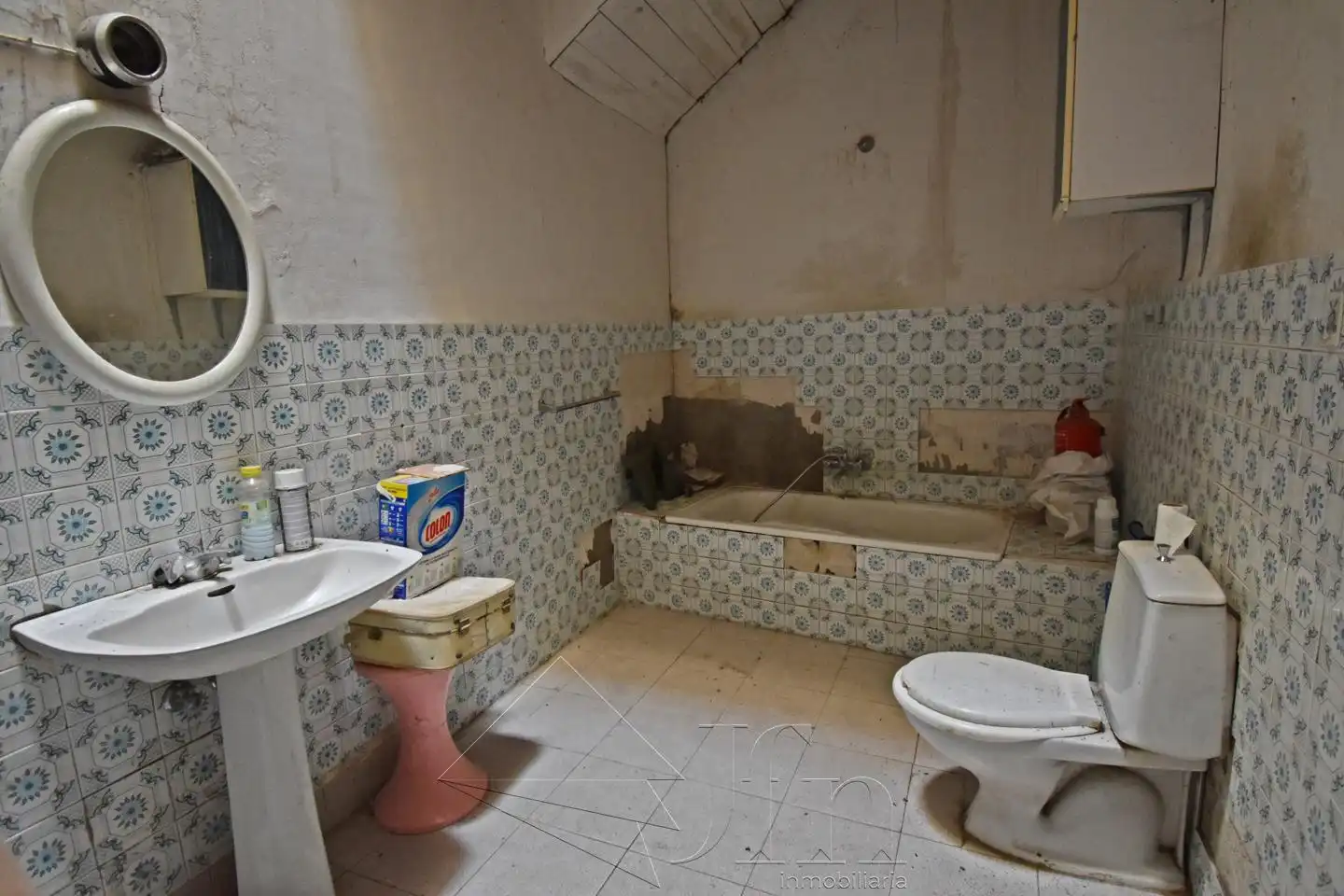 Bathroom of Houses for sale in La Zarza (Valladolid)  with Storage room