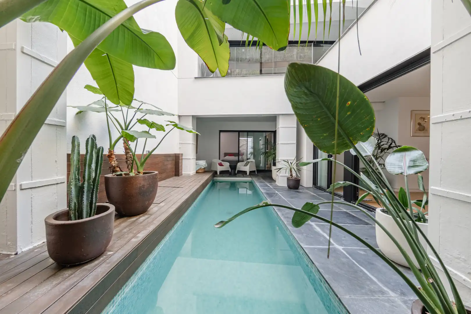 Swimming pool of Duplex for sale in  Barcelona Capital  with Air Conditioner, Heating and Private garden