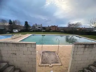 Swimming pool of Houses for sale in Sariegos  with Air Conditioner, Heating and Private garden