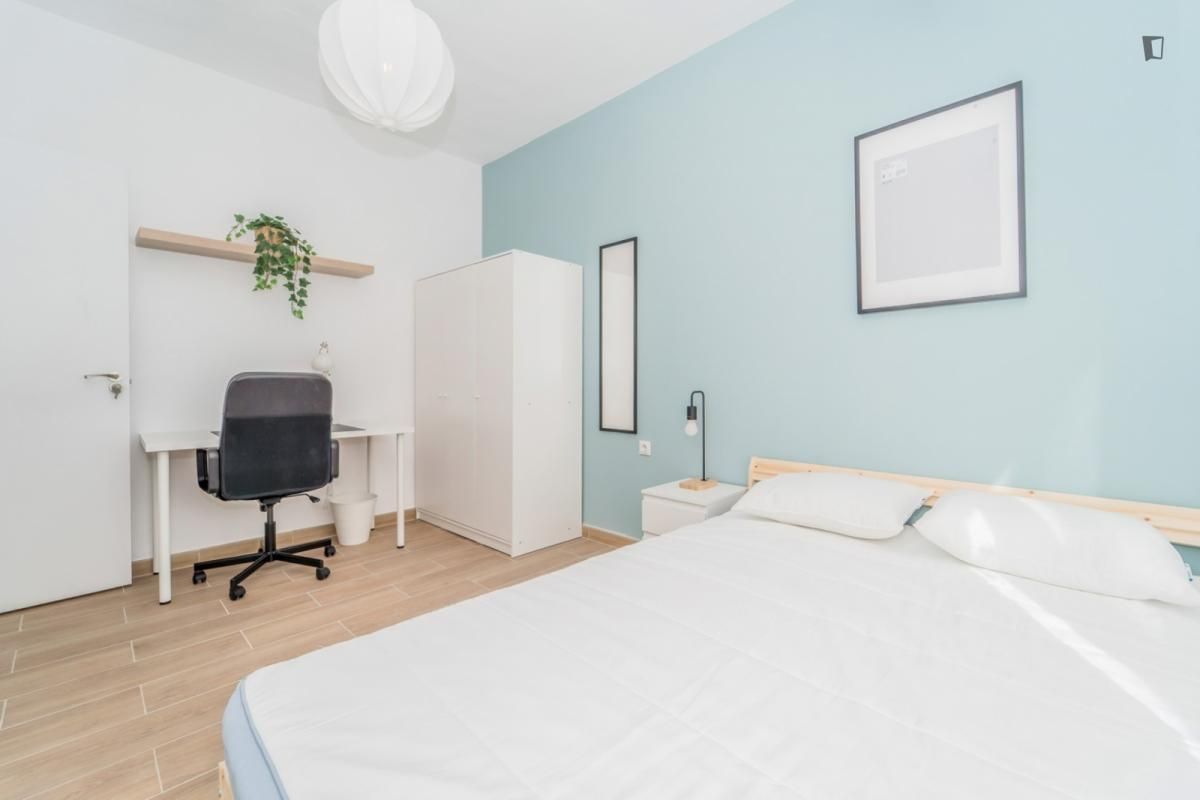 Apartment to share in Circular