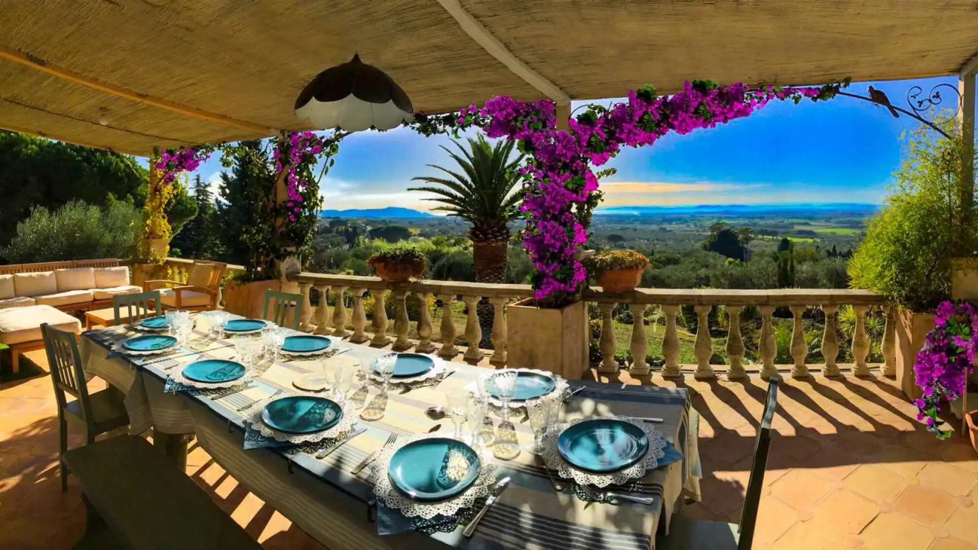 Terrasse von Country house zum Verkauf in Pau mit Klimaanlage, Terrasse und Schwimmbad