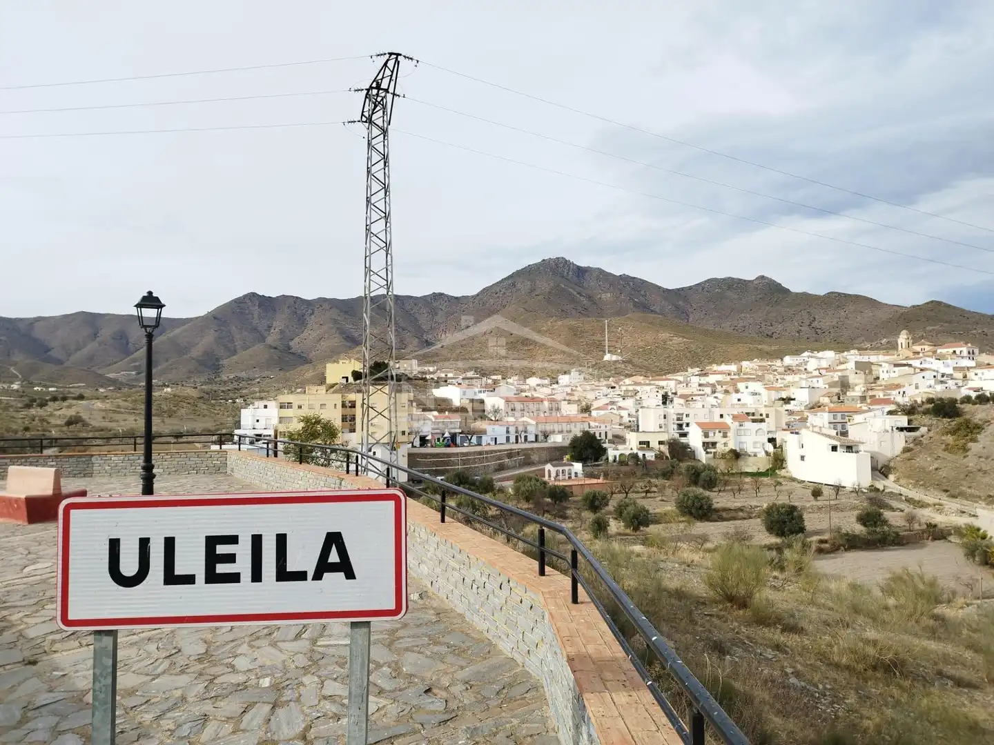 Vista exterior de Terreno en venta en Uleila del Campo