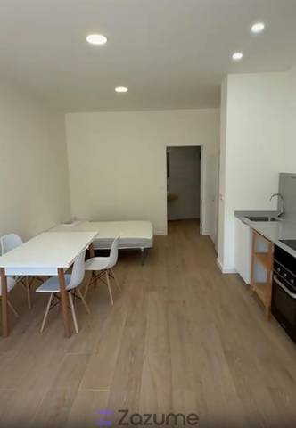Loft en Alquiler en Avinguda 9 d'Octubre en Centro Puerto