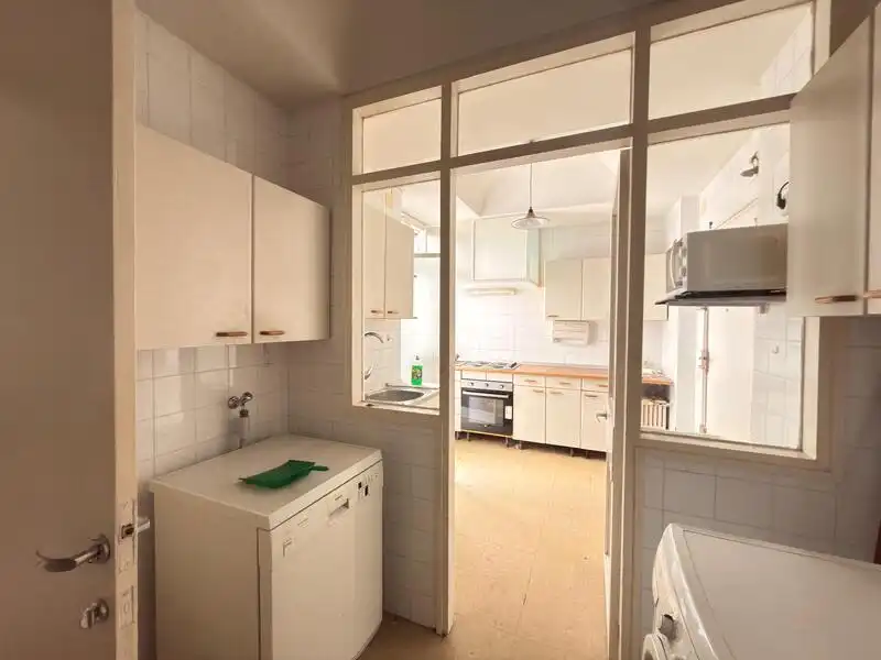 Cuina de Pis en venda en Madrid amb Aire condicionat, Calefacció i Terrassa