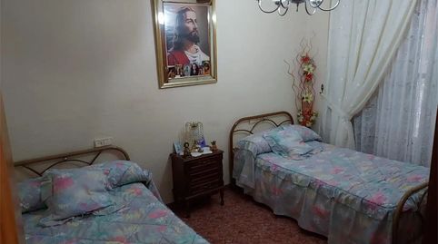 Foto 5 de Casa adosada en venta en Calle Repullete, Villacarrillo, Jaén