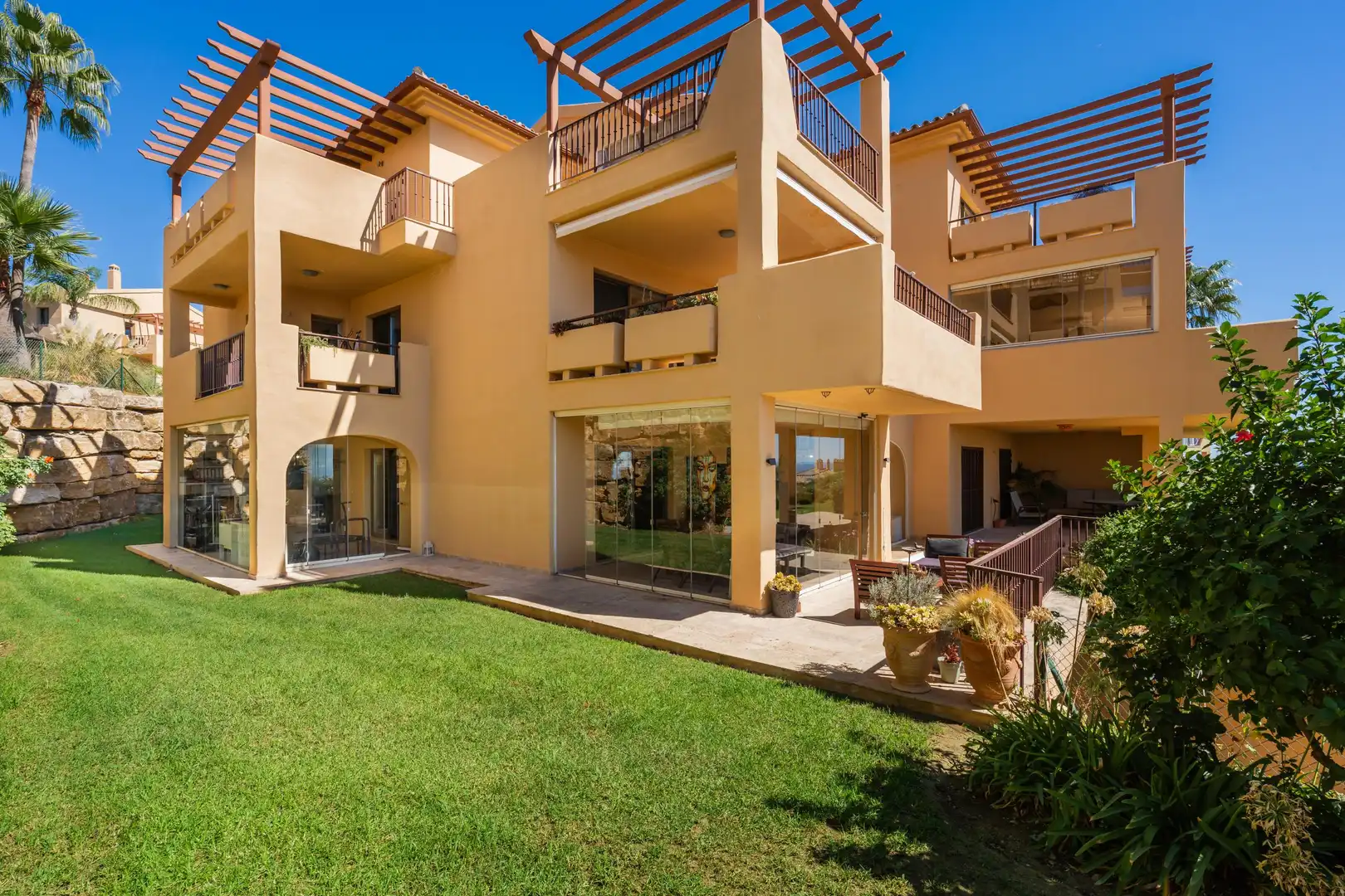 Apartamento con piscina en venta en 7 Calle Torre Campanillas #_Planta Baja, imagen 2