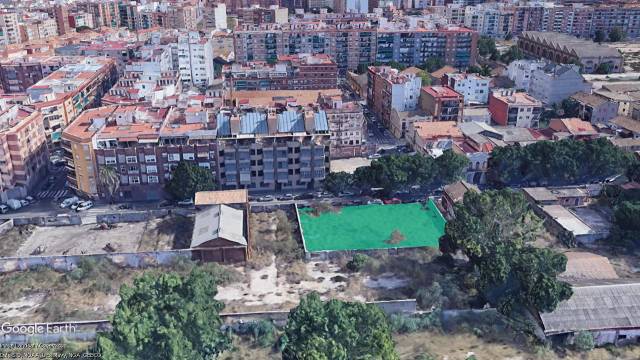 Terreno en Venta en C/ Mossen Febrer en La Creu Coberta