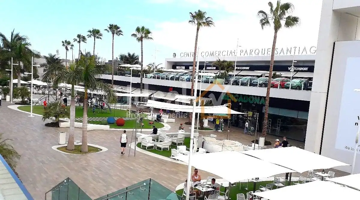 Apartamento en venta en Arona con Terraza y Amueblado