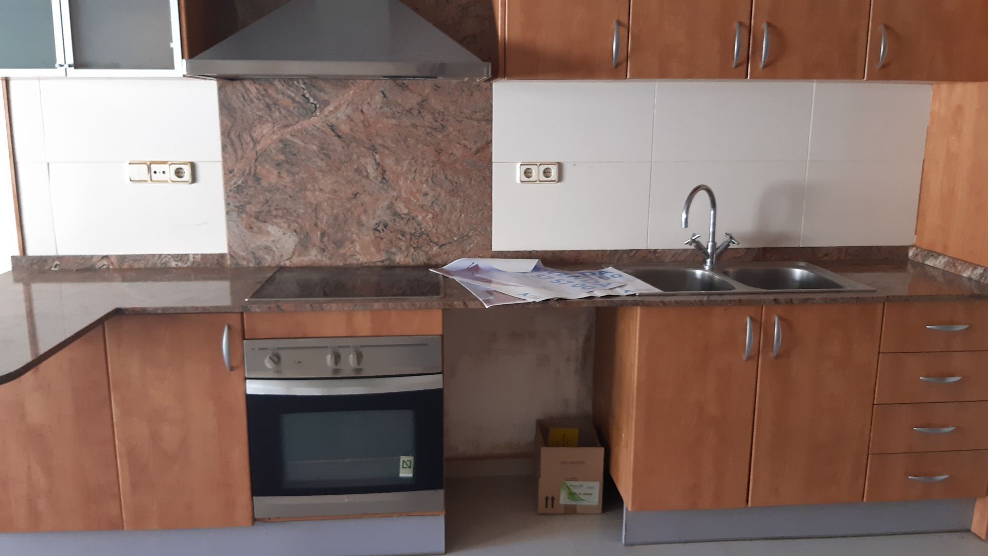 Cocina de Piso en venta en Terrassa con Trastero