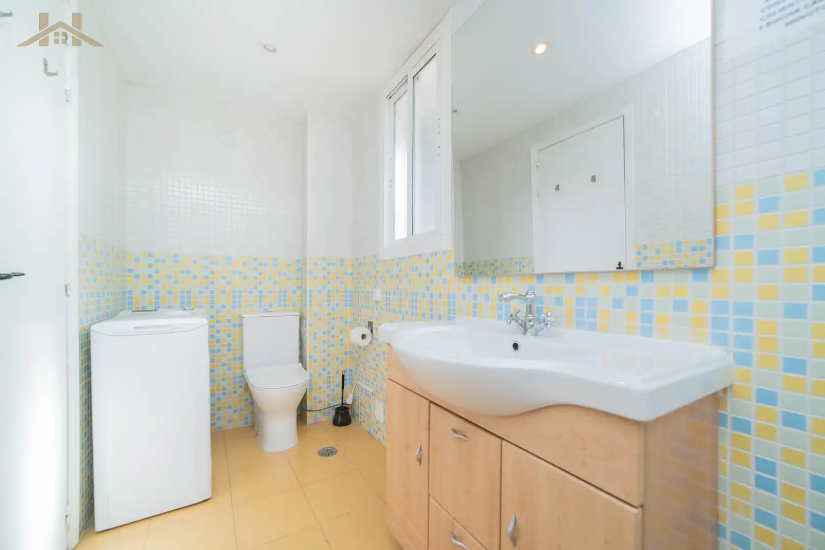 Bathroom of Flat for sale in San Martín de Valdeiglesias  with Air Conditioner, Heating and Terrace