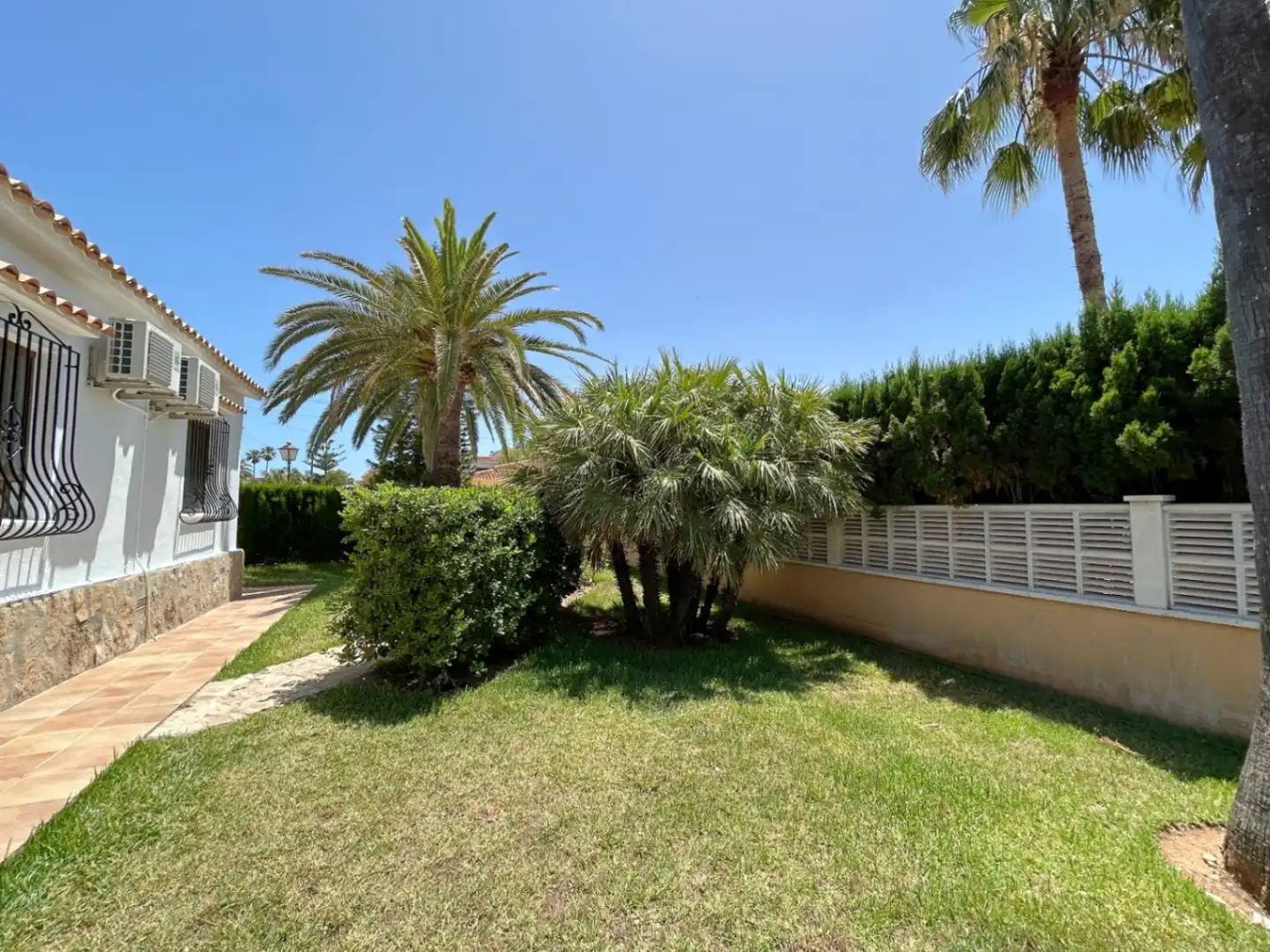 Garden of Houses for sale in Els Poblets  with Air Conditioner, Heating and Terrace