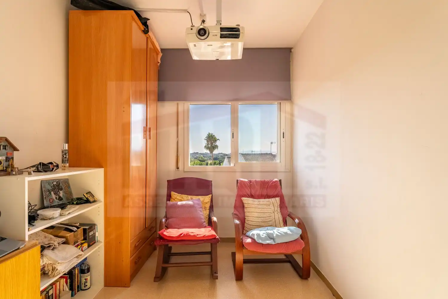 Habitación de Casa adosada en venta en Constantí con Aire acondicionado, Calefacción y Jardín privado