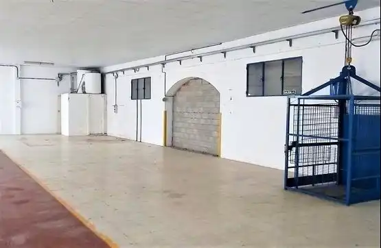Fabrikhallen zum Verkauf in Calle Alcalde Juan Vallejo, 68, Alcaudete