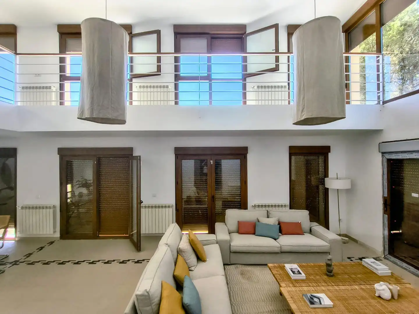 Living room of Houses for sale in Lozoyuela-Navas-Sieteiglesias
