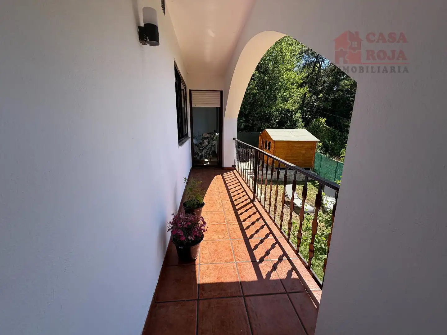 Terrassa de Casa o xalet en venda en Cangas  amb Calefacció, Terrassa i Moblat