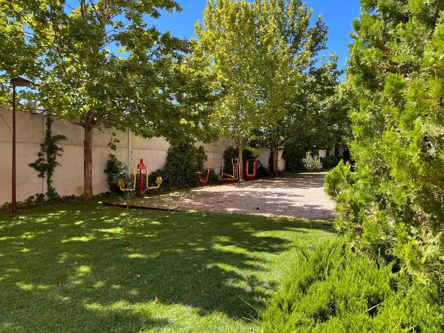 Jardín de Apartamento en venta en Madrid con Aire acondicionado, Calefacción y Amueblado