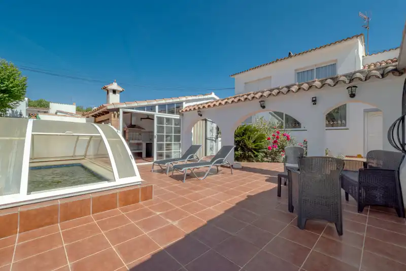 Terrace of Houses for sale in Empuriabrava  with Air Conditioner, Heating and Private garden