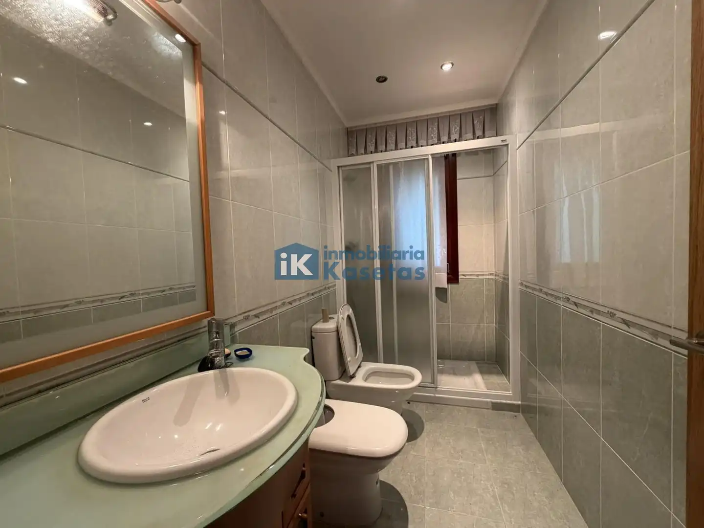 Baño de Casa adosada en venta en Arrankudiaga / Zollo con Calefacción
