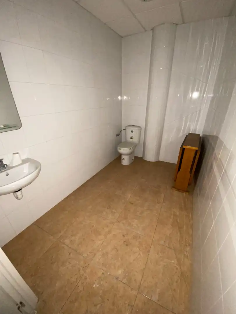 Gewerbefläche zum Verkauf in Carrer d'Anselm Clavé, imagen 10