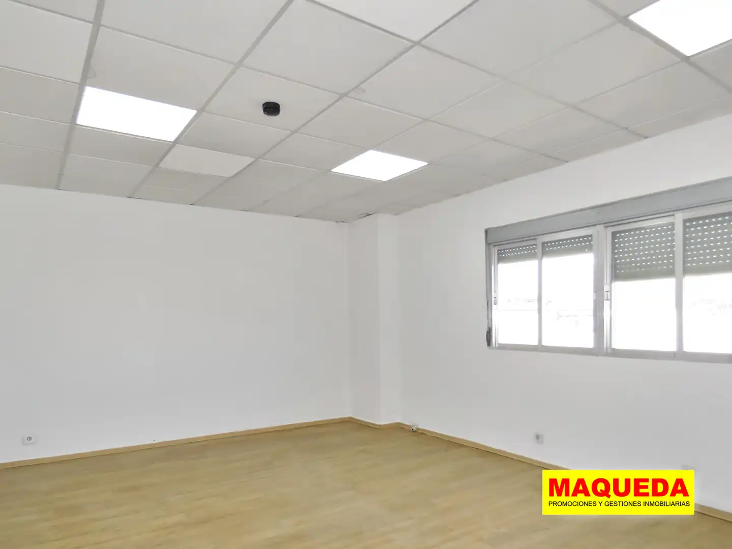 Nave industrial de alquiler en Leganés con Alarma
